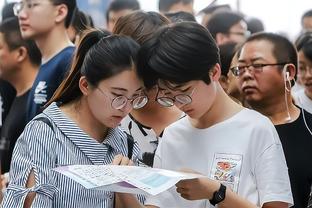 马龙更衣室演讲：这才刚开始 没什么好庆祝的